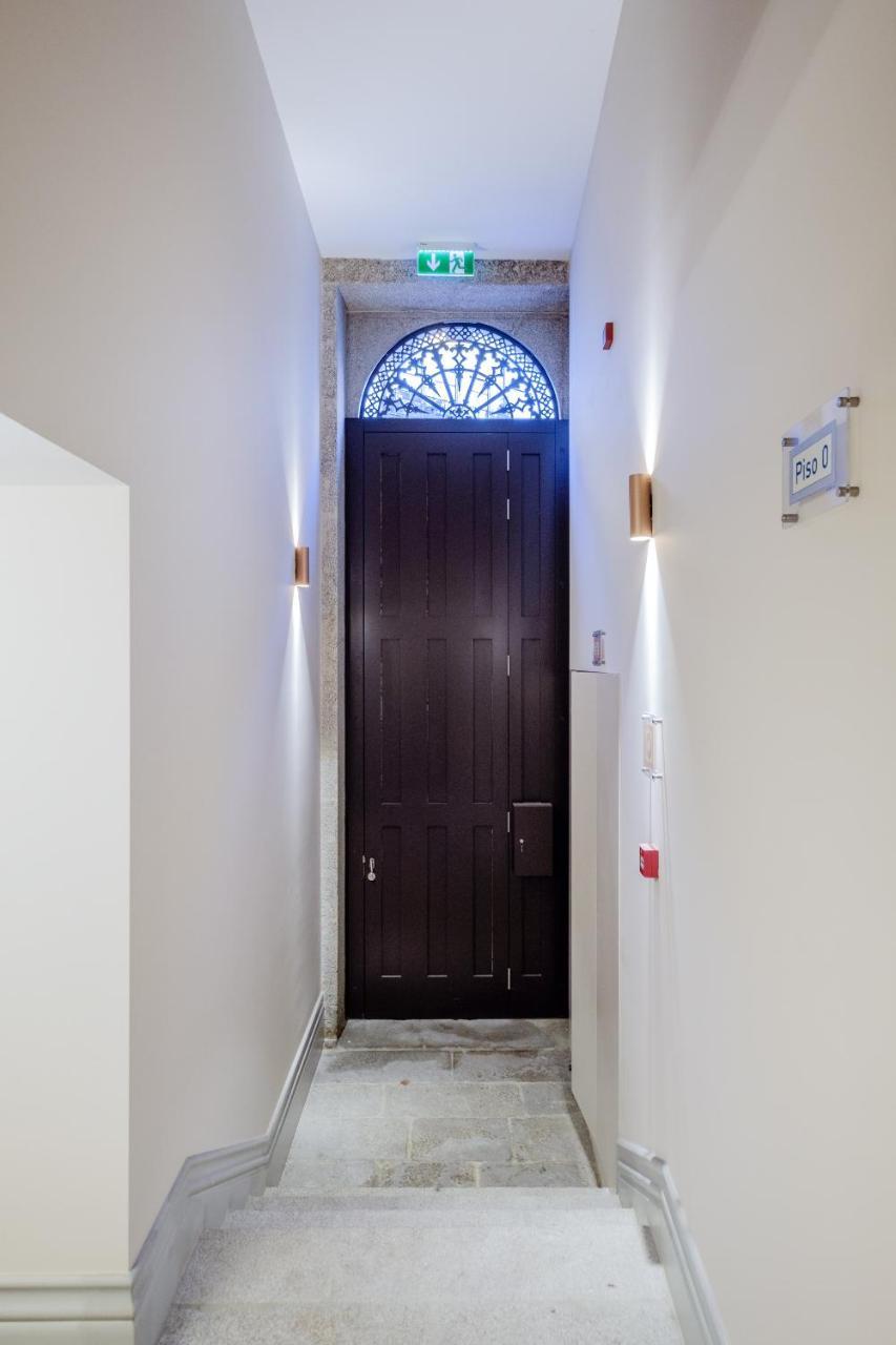 Boutique Rentals - Toledos One & Only Apt In Historical Center Of Porto Buitenkant foto